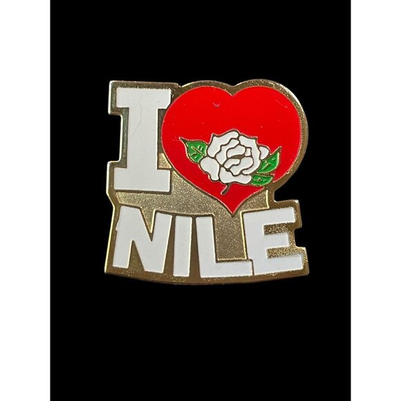 Vintage Gold Tone I Love Nile Heart and White Rose Enamel Fashion Brooch Pin - Picture 1 of 3